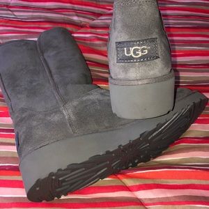 Ugg Amie boot